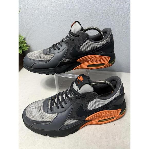 Nike AIR MAX EXCEE Mens Size 11 Grey/Orange Sneakers‎ Shoes - Picture 2 of 9